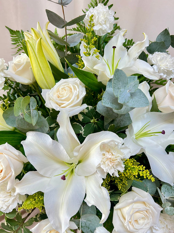 White Sympathy Basket