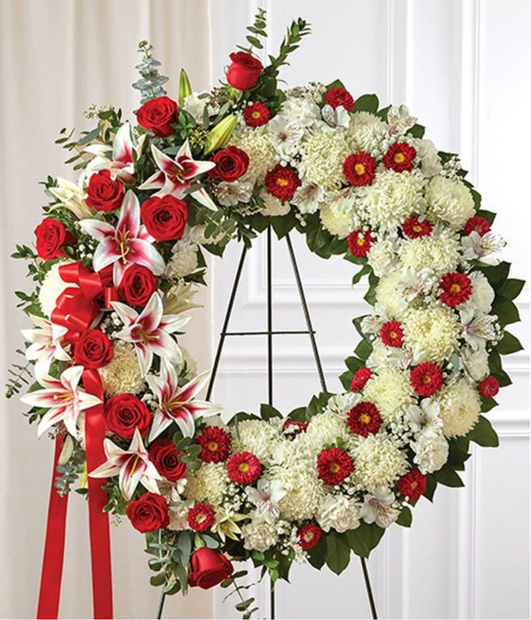 Red & White Standing Wreath